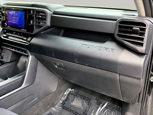 Used 2023 Toyota Tundra SR5 w/ SR5 Convenience Package AWD/4WD image 18