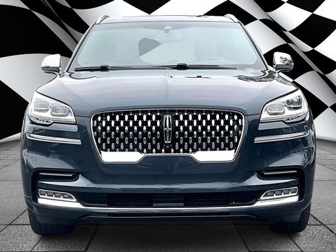 Used 2020 Lincoln Aviator Black Label w/ Dynamic Handling Package image 3