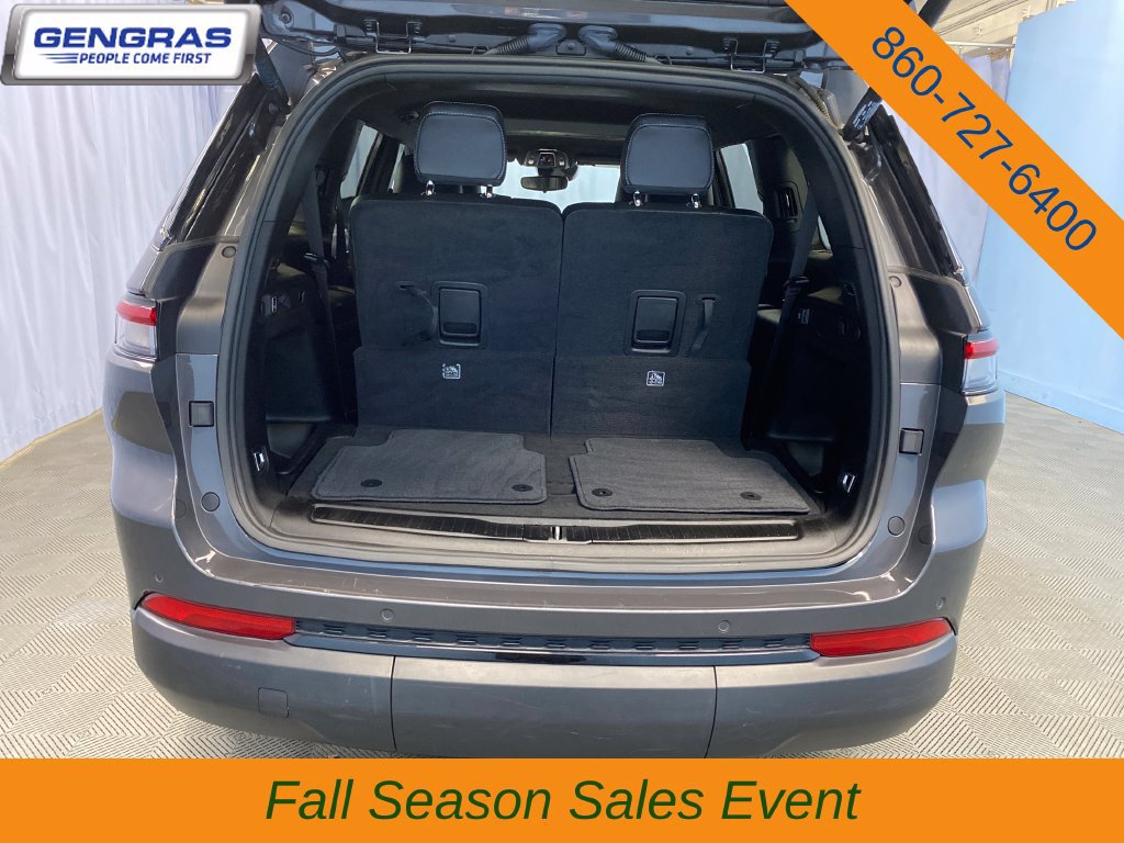 Used 2023 Jeep Grand Cherokee L Altitude AWD/4WD image 36