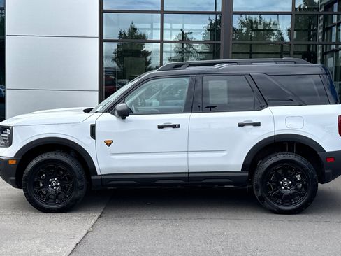 Used 2025 Ford Bronco Sport Badlands AWD/4WD image 7
