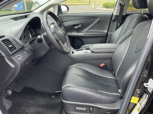 Used 2014 Toyota Venza XLE w/ XLE Premium Package AWD/4WD image 10