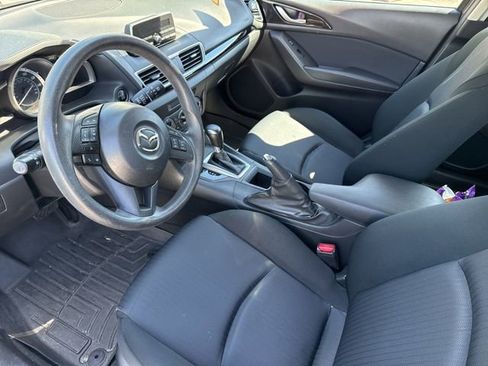 Used 2014 MAZDA MAZDA3 i Sport image 4