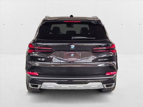 Used 2026 BMW X5 sDrive40i w/ Climate Comfort Package RWD image 8
