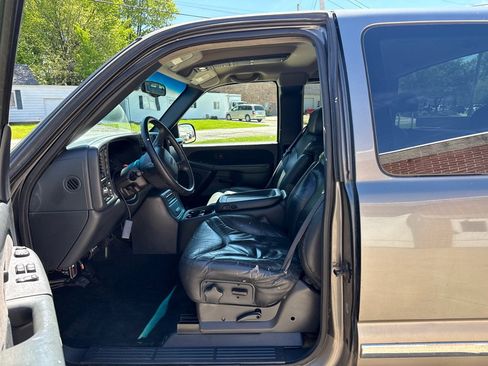 Used 2000 GMC Sierra 1500 4x4 Extended Cab image 9