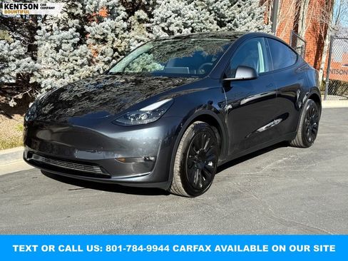 Used 2024 Tesla Model Y Long Range image 2