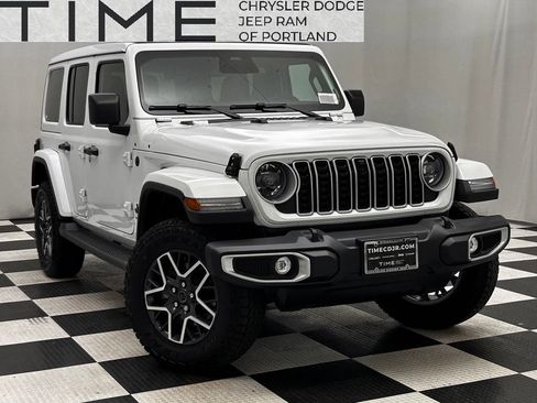 New 2026 Jeep Wrangler Unlimited Sahara AWD/4WD image 1