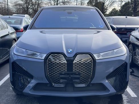 Used 2023 BMW iX xDrive50 w/ Premium Package image 13