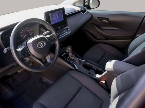 Used 2023 Toyota Corolla LE image 16
