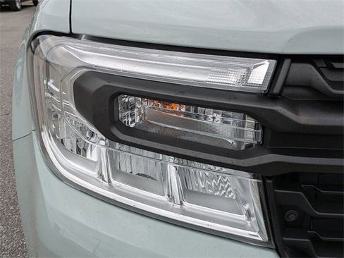 Certified 2024 Ford Maverick XL image 10