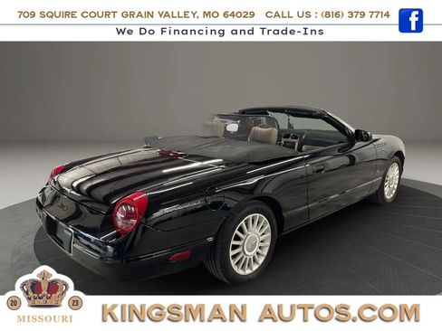 Used 2004 Ford Thunderbird RWD image 4