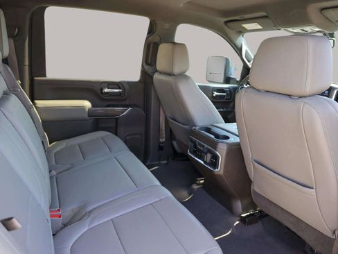 Used 2020 Chevrolet Silverado 2500 LTZ w/ LTZ Plus Package image 29