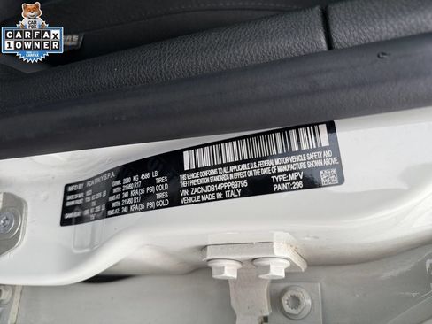 Used 2023 Jeep Renegade Latitude AWD/4WD image 31