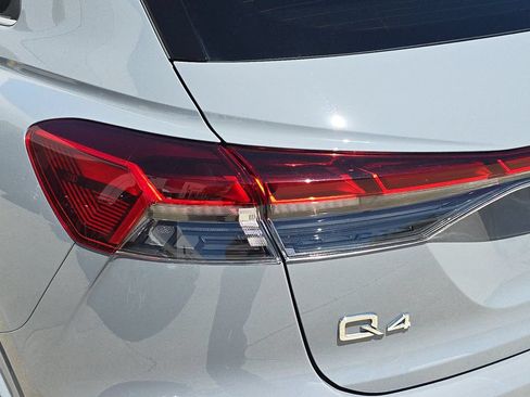 Used 2023 Audi Q4 e-tron Premium w/ Convenience Package AWD/4WD image 34