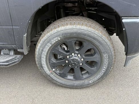New 2026 RAM 2500 Laramie AWD/4WD image 12