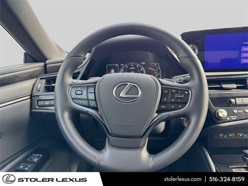 Used 2025 Lexus ES 350 350 image 17