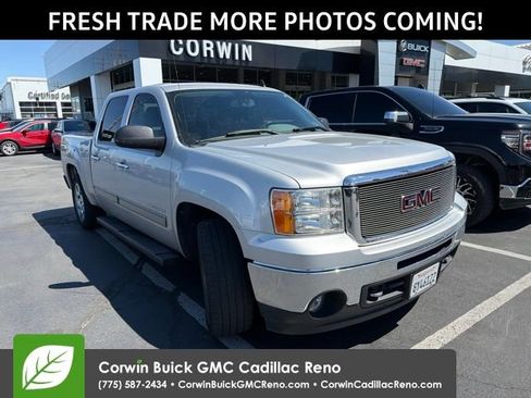 Used 2010 GMC Sierra 1500 SL RWD image 3