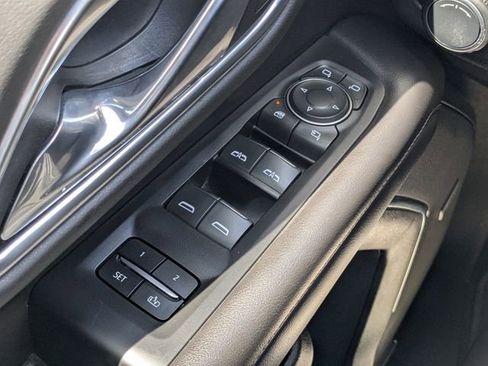 Used 2021 Chevrolet Tahoe High Country w/ Premium Package image 22