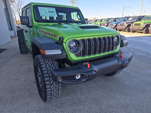 New 2026 Jeep Gladiator Mojave image 14