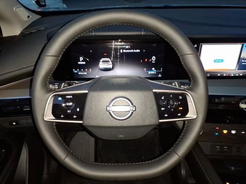 New 2026 Nissan Murano SL image 14