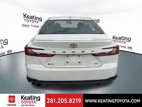 Certified 2025 Toyota Camry SE image 7