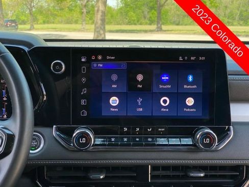 Used 2023 Chevrolet Colorado LT w/ LT Convenience Package AWD/4WD image 30