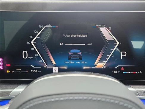 New 2026 BMW 760i xDrive image 10