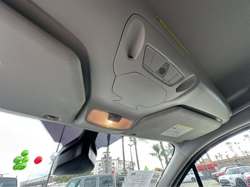 Used 2020 Ford Transit Connect XL image 25