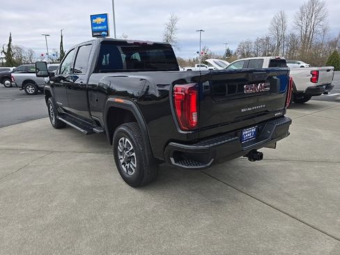 Used 2021 GMC Sierra 2500 AT4 w/ Gooseneck/5TH Wheel Package image 3