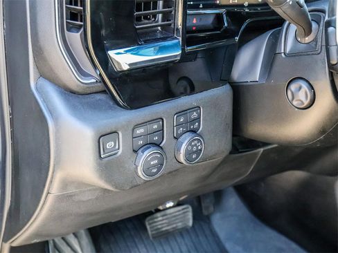 Used 2023 Chevrolet Silverado 1500 LTZ image 26