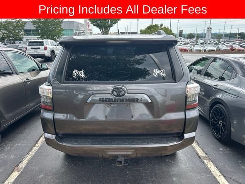 Used 2021 Toyota 4Runner SR5 Premium AWD/4WD image 7