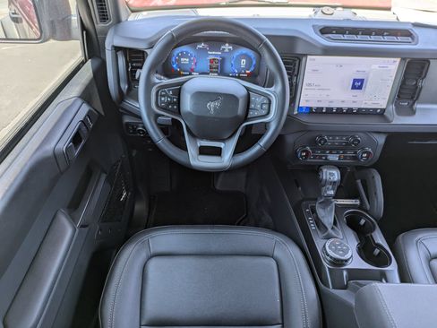 New 2025 Ford Bronco Badlands AWD/4WD image 18