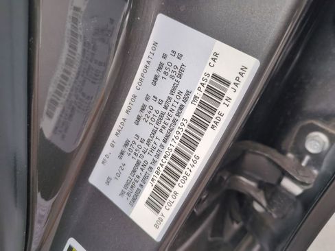 Used 2025 MAZDA MAZDA3 s FWD image 34