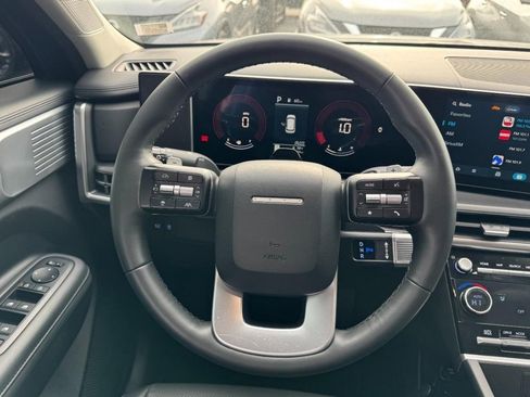 Certified 2025 Hyundai Santa Fe SEL image 13