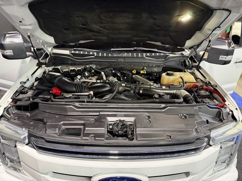 Used 2017 Ford F450 Lariat w/ Lariat Ultimate Package image 11