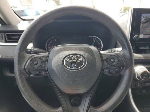 Used 2025 Toyota RAV4 XLE image 15
