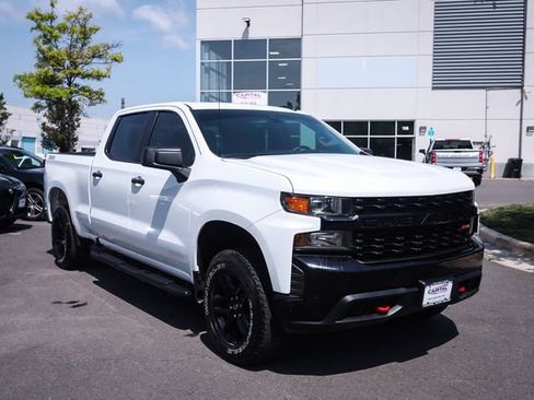 Used 2022 Chevrolet Silverado 1500 Custom Trail Boss w/ Safety Confidence Package AWD/4WD image 7