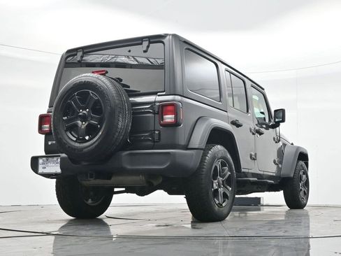 Used 2018 Jeep Wrangler Unlimited Sport S image 30