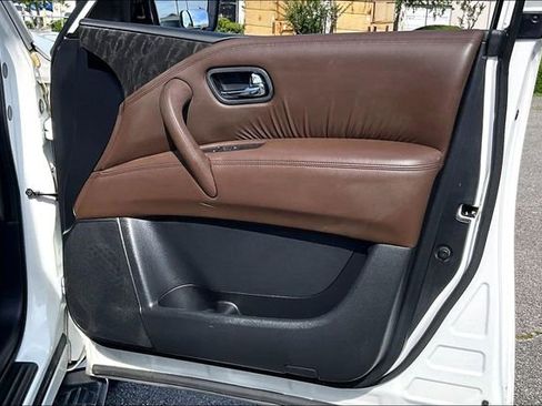 Used 2022 Nissan Armada Platinum AWD/4WD image 28