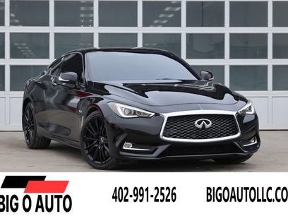 Used 2017 INFINITI Q60 Red Sport 400