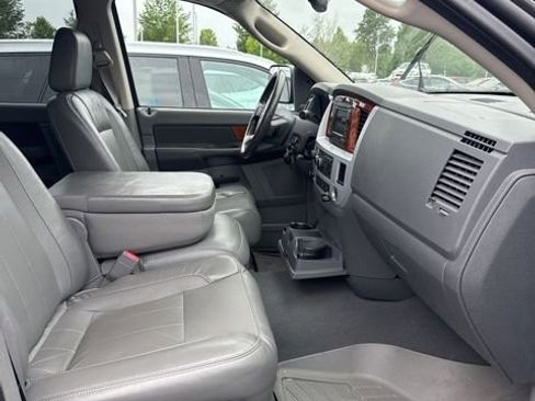 Used 2007 Dodge Ram 2500 Truck Laramie AWD/4WD image 8