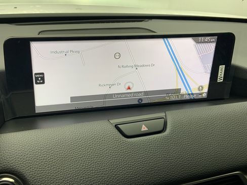 Certified 2025 MAZDA CX-70 3.3 Turbo w/ Premium Package image 4