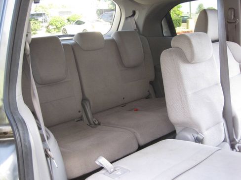 Used 2012 Honda Odyssey EX image 30