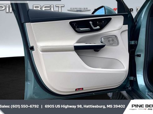 Used 2026 Mercedes-Benz GLC 300 4MATIC image 17