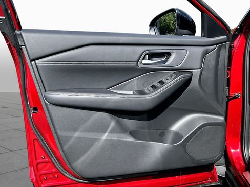 New 2026 Nissan Rogue SV FWD image 10