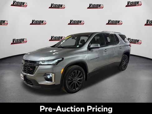 Used 2023 Chevrolet Traverse RS AWD/4WD image 1