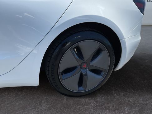 Used 2020 Tesla Model 3 Long Range AWD/4WD image 9