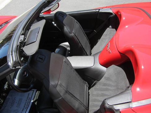Used 2008 Chevrolet Corvette Convertible w/ Preferred Equipment Group RWD image 34