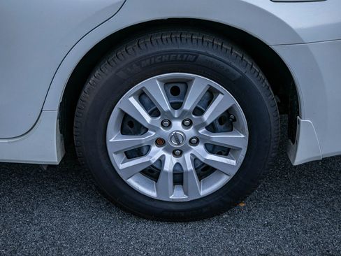 Used 2014 Nissan Altima 2.5 S image 12