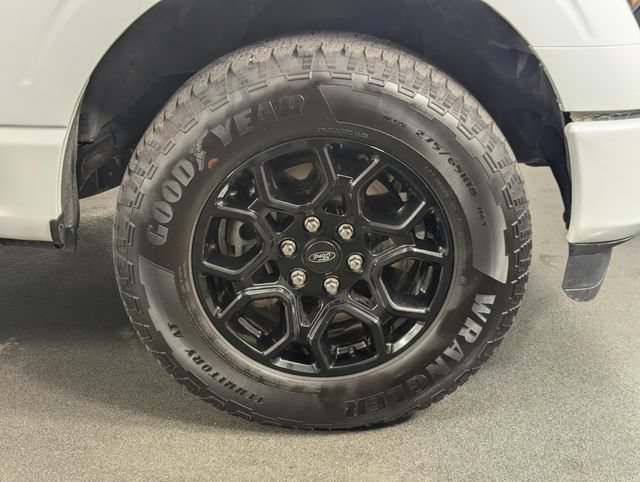 Used 2025 Ford F150 XLT w/ Equipment Group 301A Standard AWD/4WD image 12