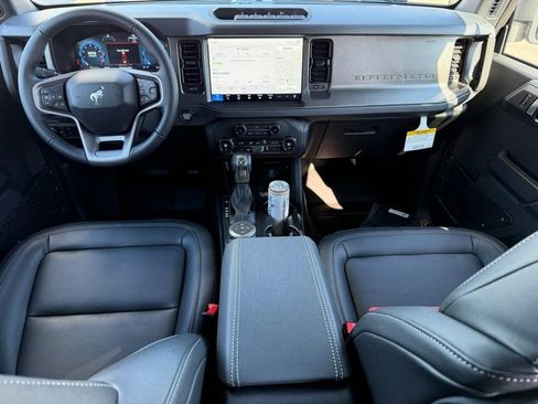 New 2025 Ford Bronco Big Bend w/ Black Diamond Package image 6